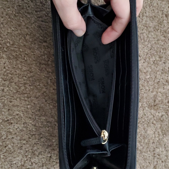 Wallet - Picture 4 of 6